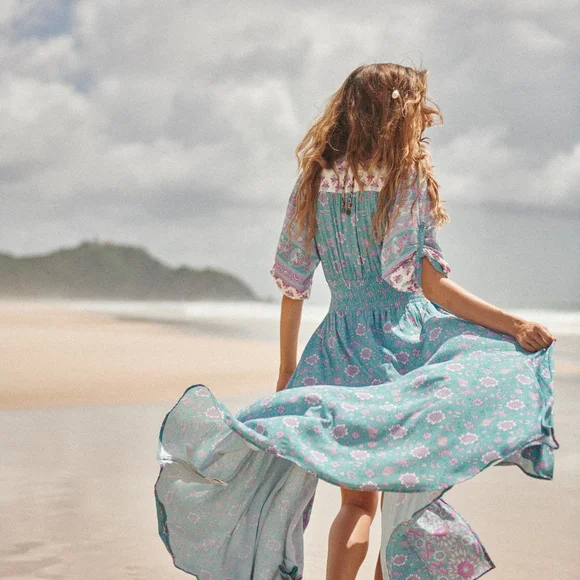 Spell Lovers Beach Gown XS - Picture 2 of 5